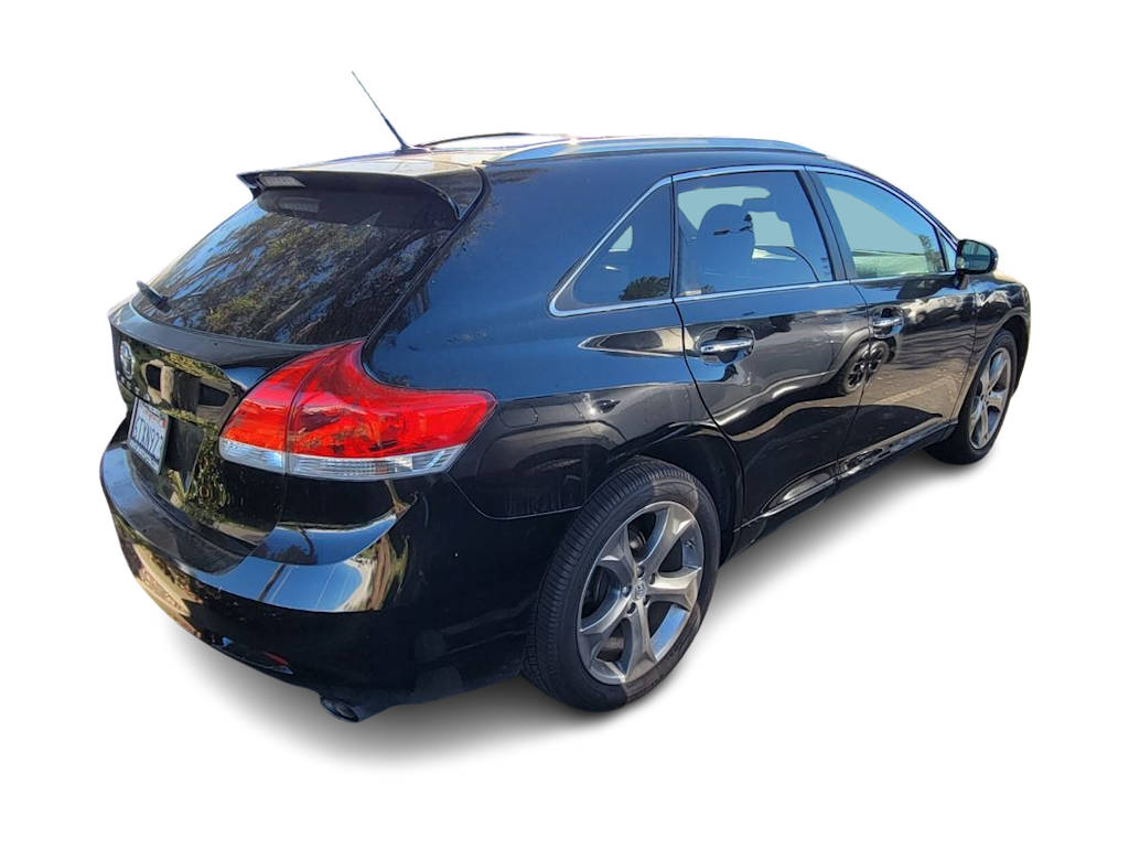 Thumbnail: 2011 Toyota Venza - 7