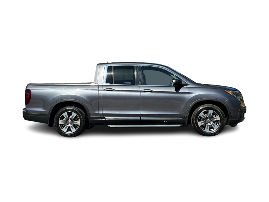 Thumbnail: 2017 Honda Ridgeline - 18