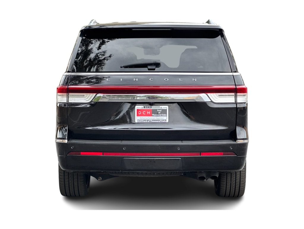 Thumbnail: 2022 Lincoln Navigator - 5