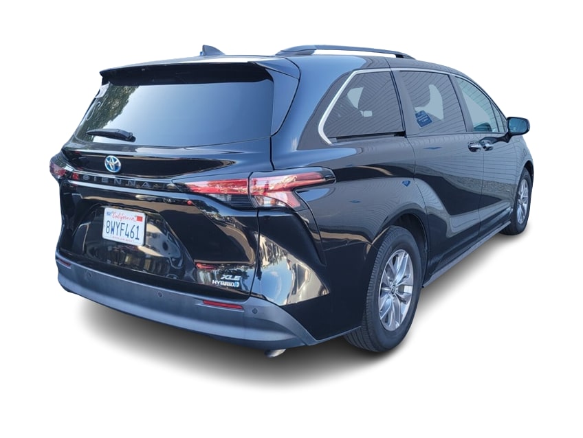 Thumbnail: 2021 Toyota Sienna - 7