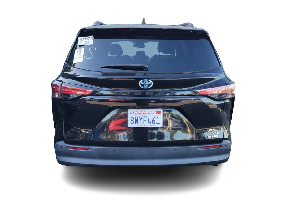 Thumbnail: 2021 Toyota Sienna - 3