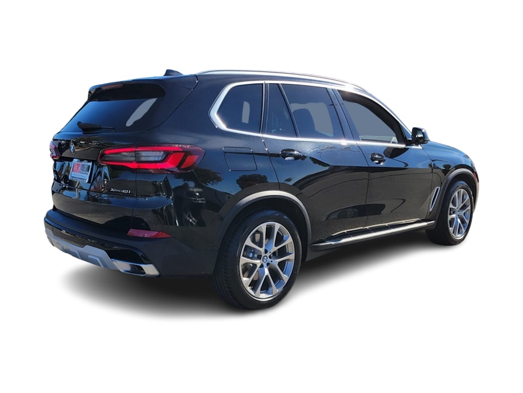 Thumbnail: 2023 BMW X5 - 17