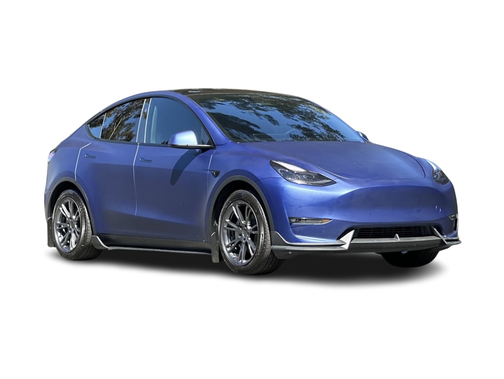 Thumbnail: 2024 Tesla Model Y - 17