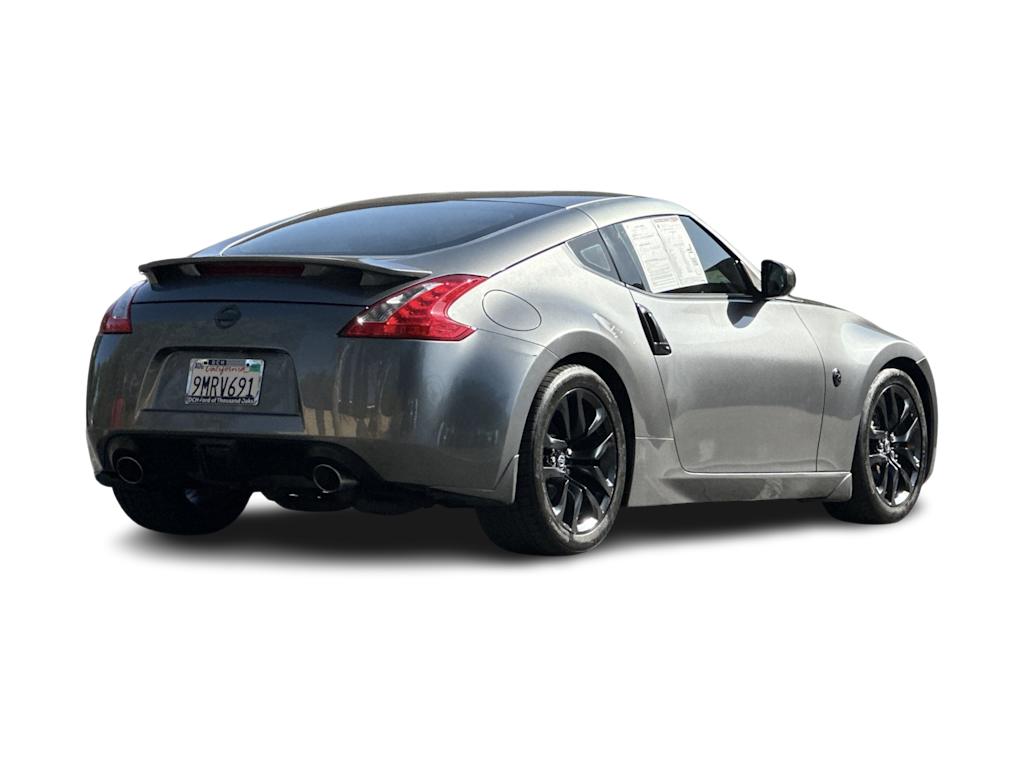 Thumbnail: 2015 Nissan Z - 15