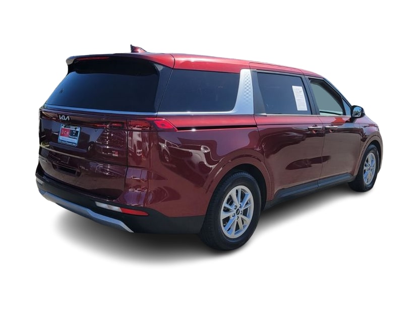 Thumbnail: 2022 Kia Carnival - 17