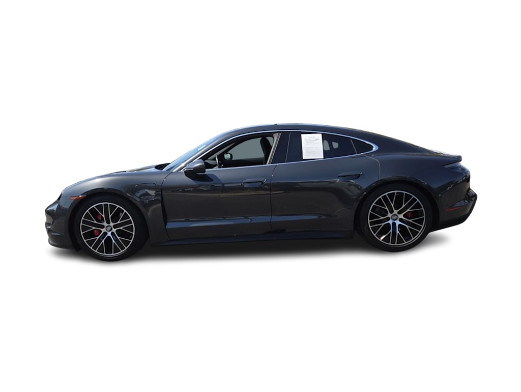 Thumbnail: 2022 Porsche Taycan - 3