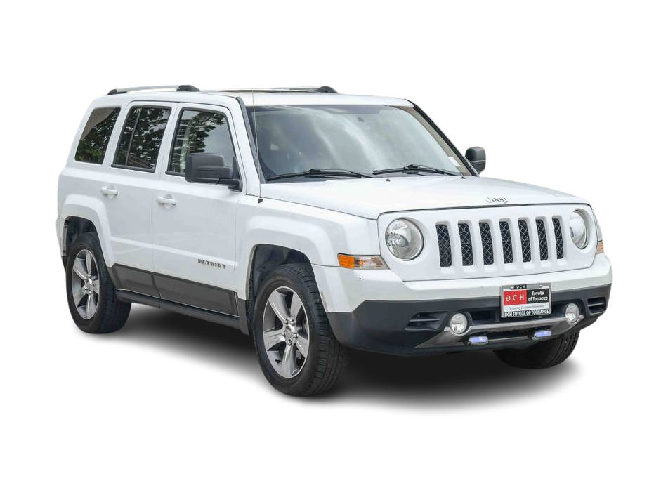 Thumbnail: 2016 Jeep Patriot - 17