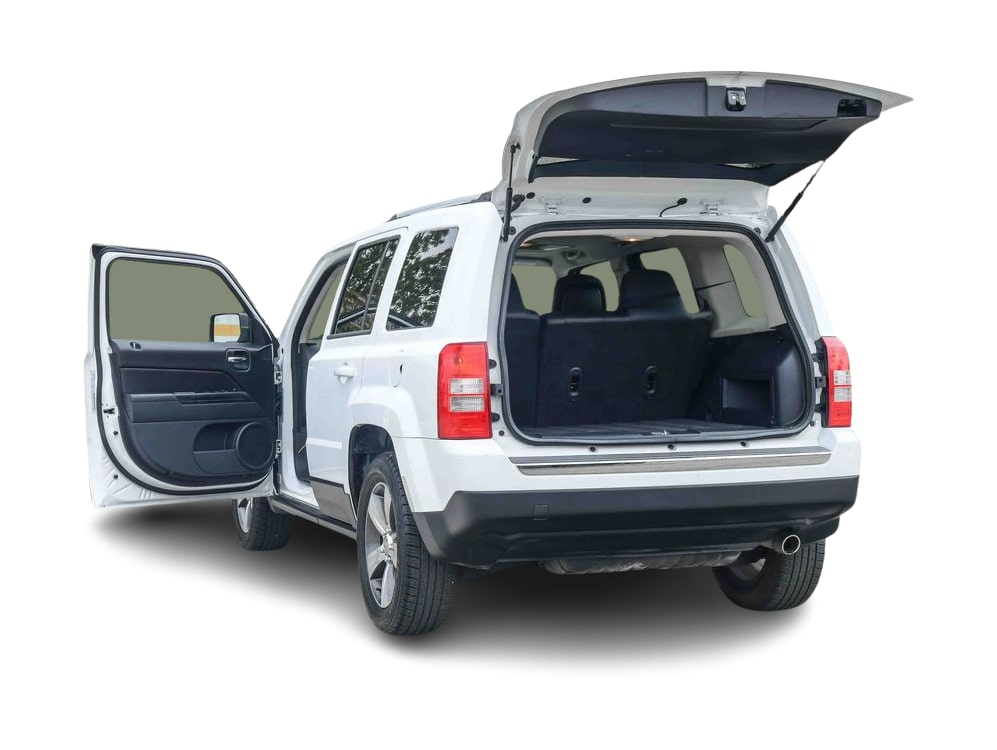 Thumbnail: 2016 Jeep Patriot - 16
