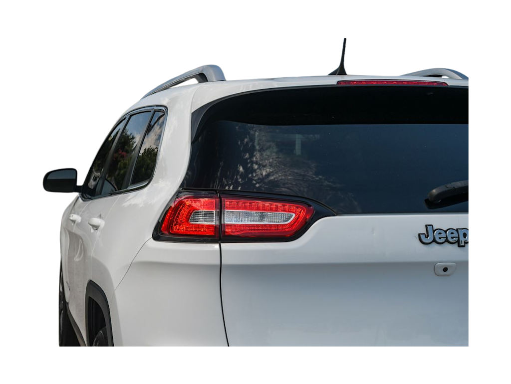 Thumbnail: 2016 Jeep Cherokee - 3