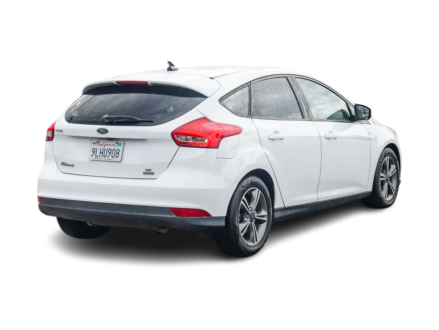 Thumbnail: 2016 Ford Focus - 20