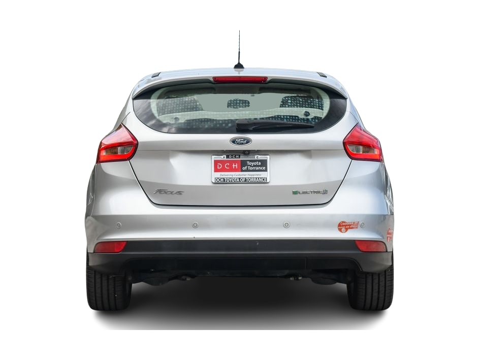 Thumbnail: 2017 Ford Focus - 19