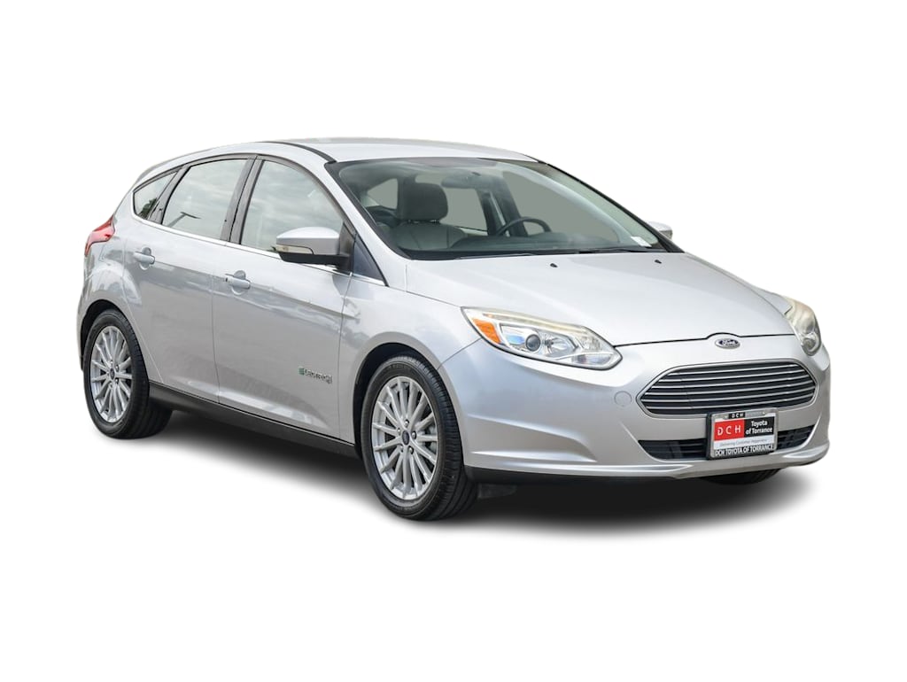 Thumbnail: 2017 Ford Focus - 16