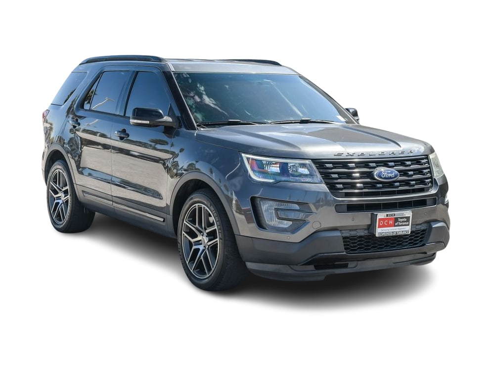 Thumbnail: 2017 Ford Explorer - 15