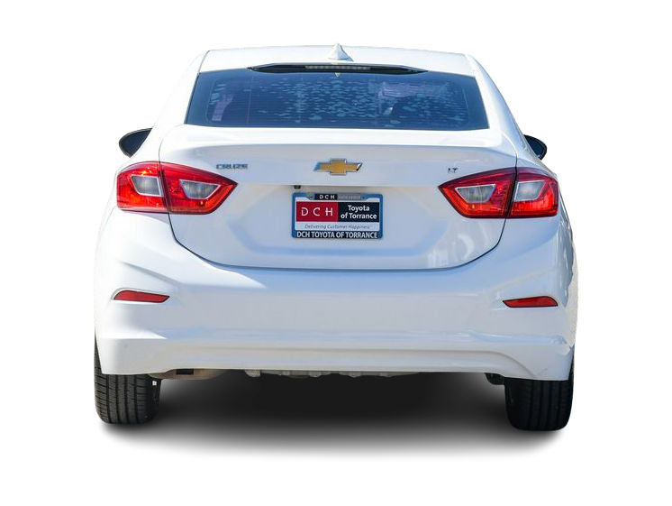 Thumbnail: 2018 Chevrolet Cruze - 4
