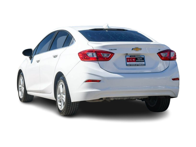 Thumbnail: 2018 Chevrolet Cruze - 3