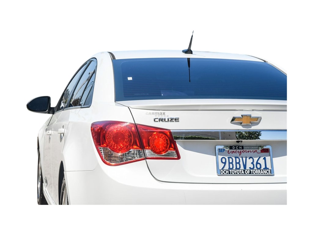Thumbnail: 2013 Chevrolet Cruze - 3