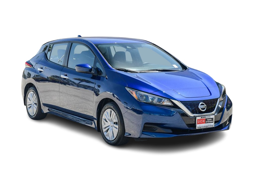 Thumbnail: 2022 Nissan Leaf - 16