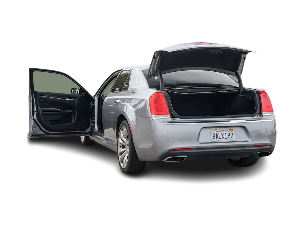 Thumbnail: 2018 Chrysler 300 - 3