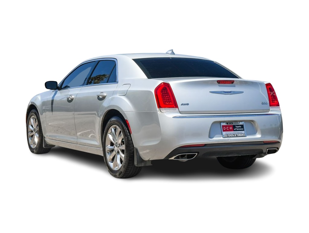 Thumbnail: 2019 Chrysler 300 - 3