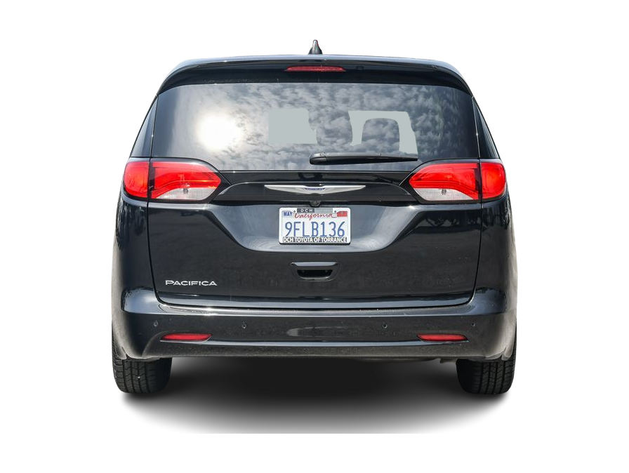 Thumbnail: 2019 Chrysler Pacifica - 4