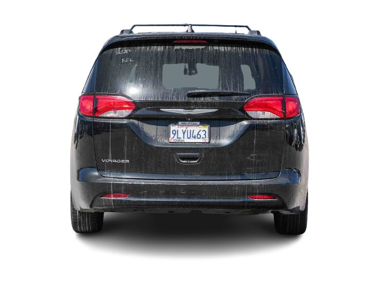 Thumbnail: 2021 Chrysler Voyager - 4