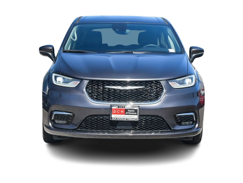 Thumbnail: 2023 Chrysler Pacifica - 5