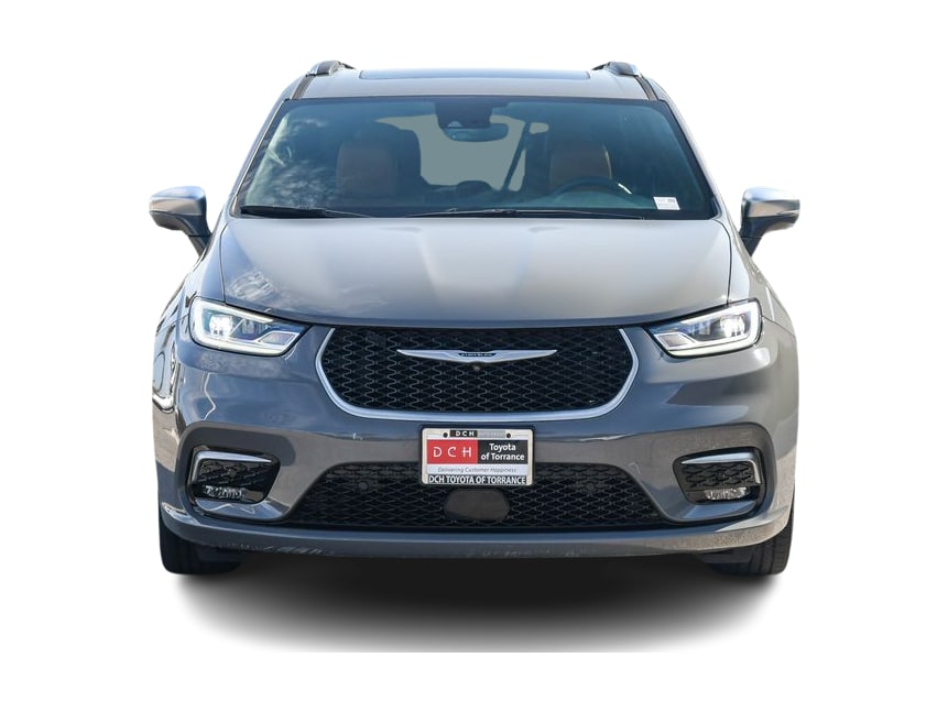 Thumbnail: 2022 Chrysler Pacifica - 5