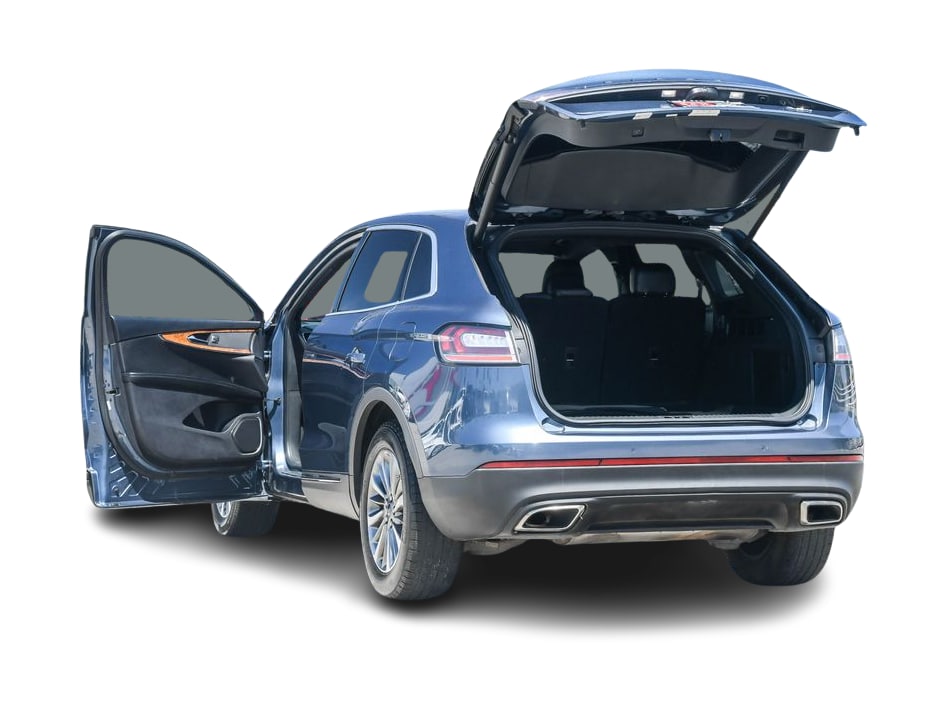 Thumbnail: 2019 Lincoln Nautilus - 15