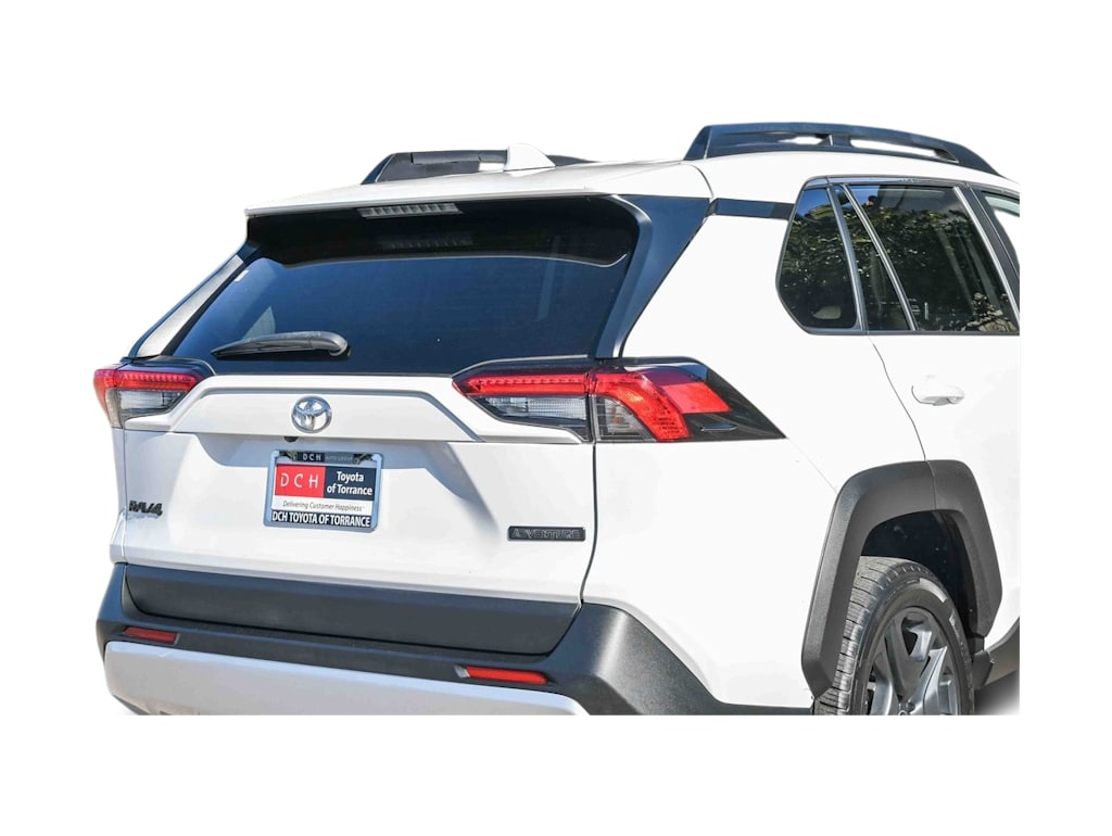 Thumbnail: 2023 Toyota RAV4 - 21