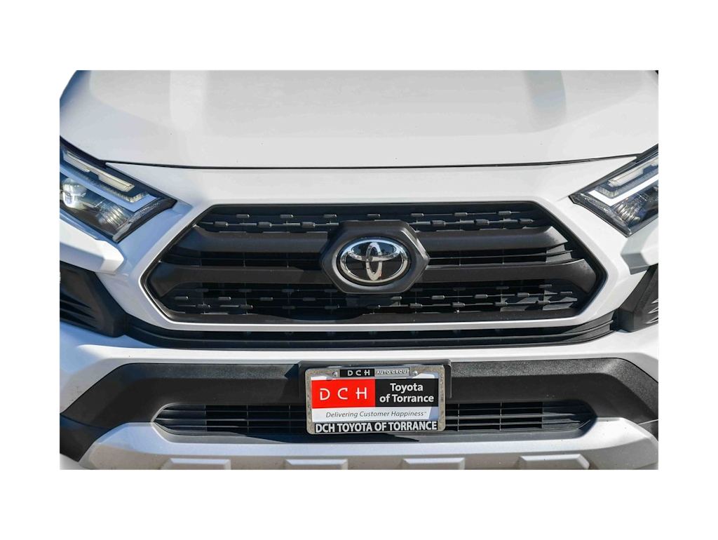 Thumbnail: 2023 Toyota RAV4 - 19