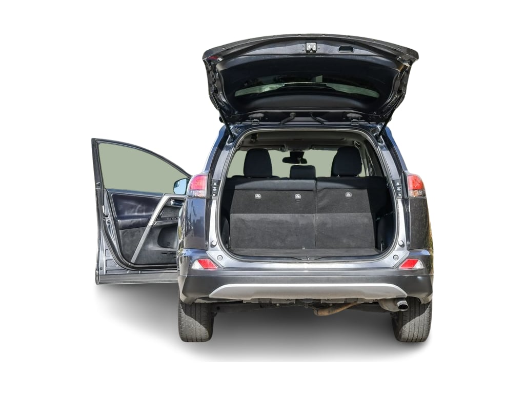 Thumbnail: 2018 Toyota RAV4 - 16