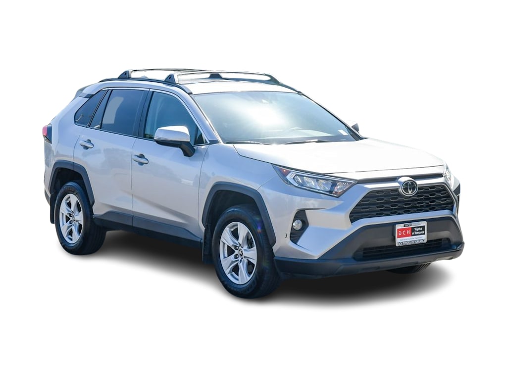 Thumbnail: 2020 Toyota RAV4 - 16