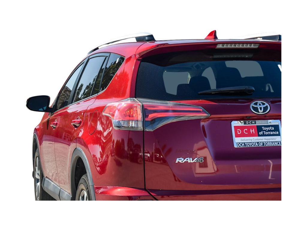 Thumbnail: 2018 Toyota RAV4 - 3