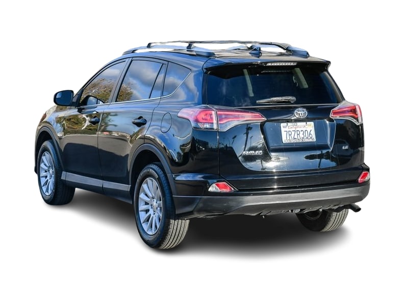 2016 Toyota RAV4 LE 3