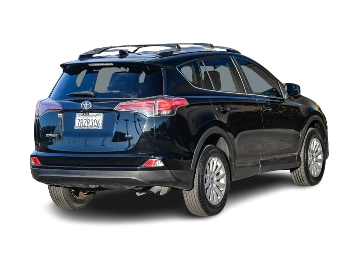 2016 Toyota RAV4 LE 18