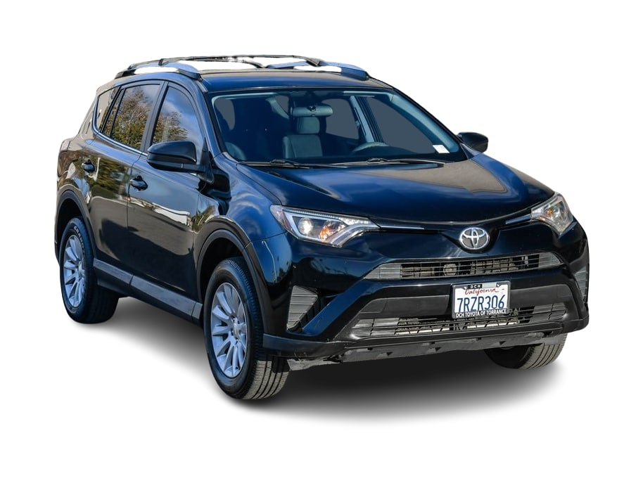 2016 Toyota RAV4 LE 17