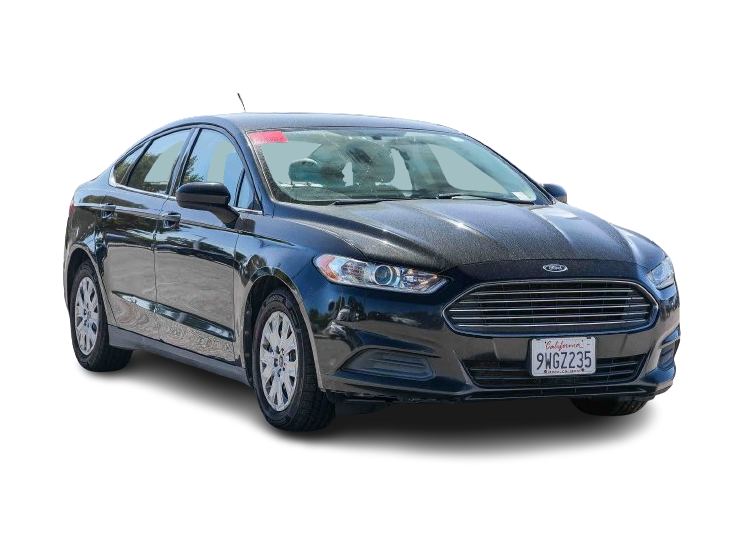 Thumbnail: 2013 Ford Fusion - 16