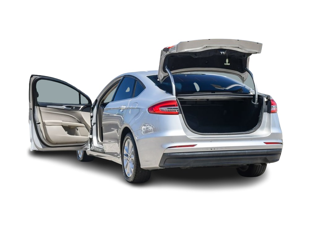 Thumbnail: 2019 Ford Fusion - 16