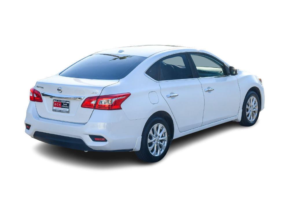 Thumbnail: 2016 Nissan Sentra - 22