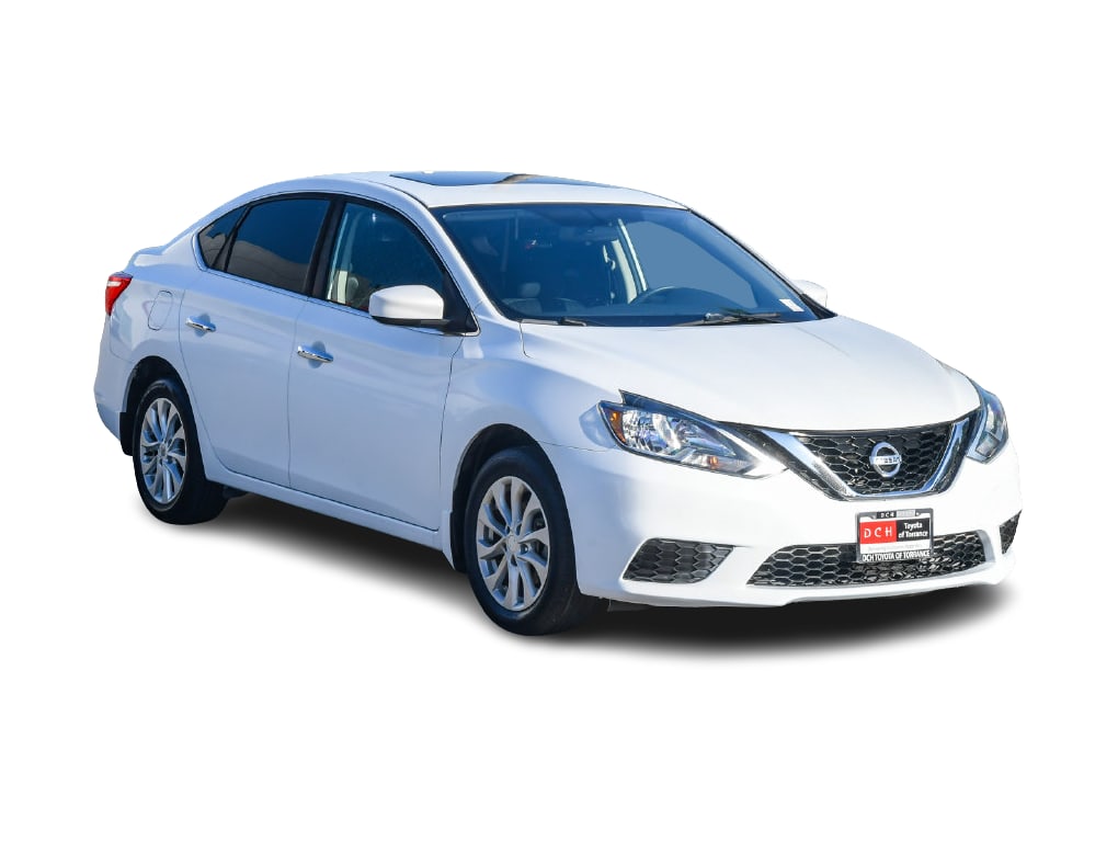 Thumbnail: 2016 Nissan Sentra - 18