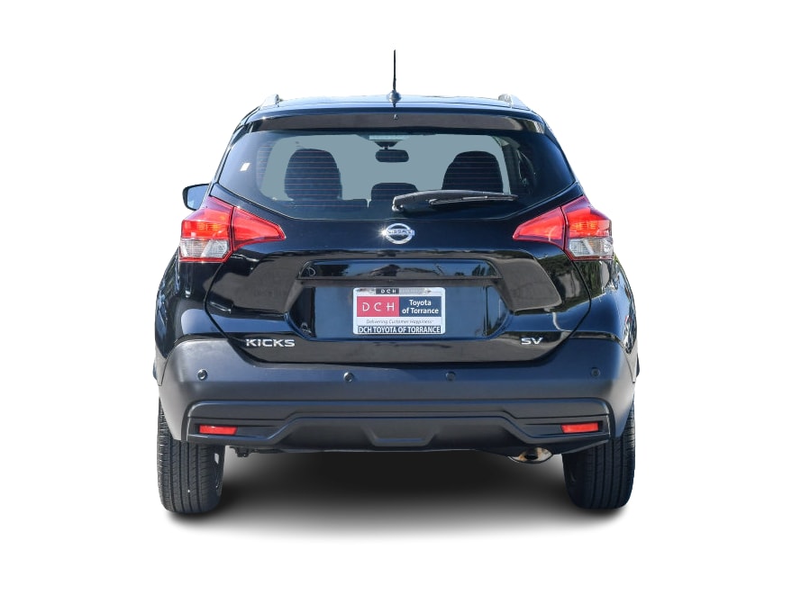 Thumbnail: 2020 Nissan Kicks - 4