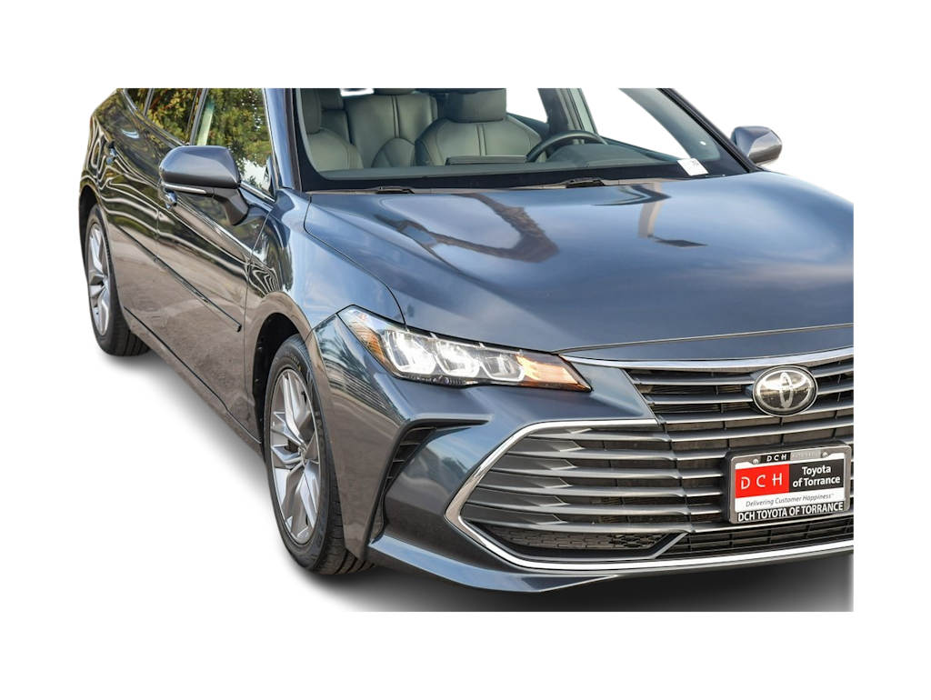 2022 Toyota Avalon XLE 16