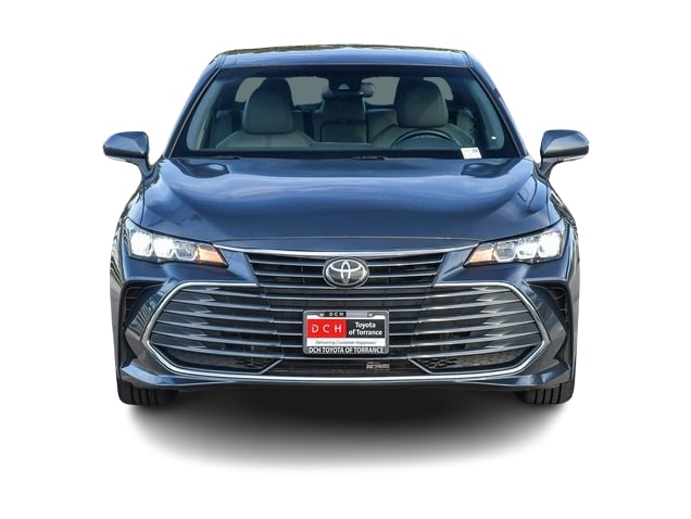 2022 Toyota Avalon XLE 4