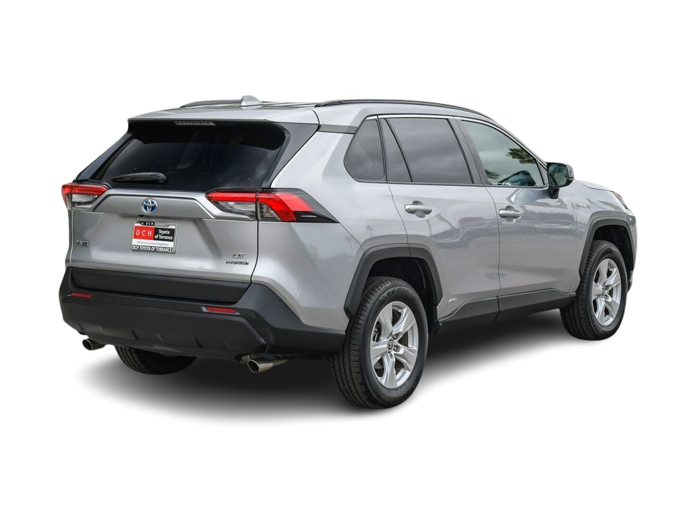 Thumbnail: 2021 Toyota RAV4 - 22