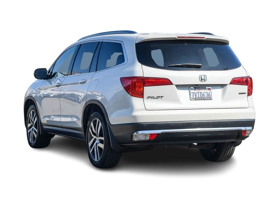 Thumbnail: 2016 Honda Pilot - 3
