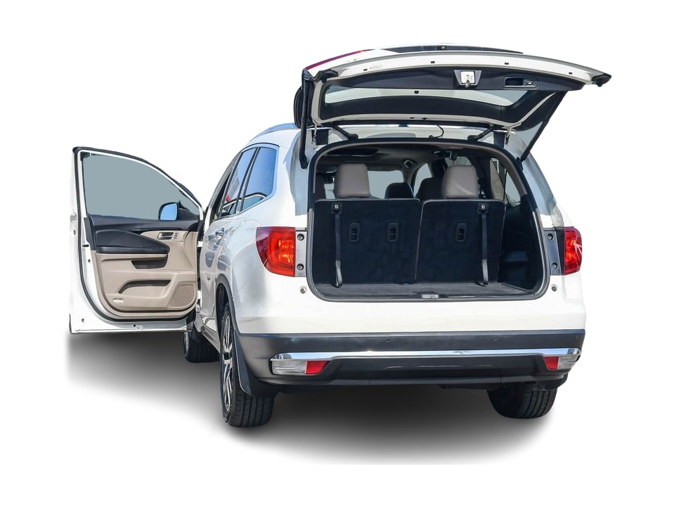 Thumbnail: 2016 Honda Pilot - 15