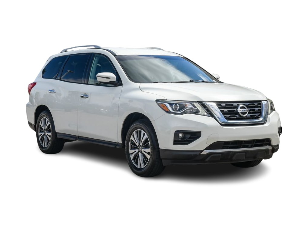 Thumbnail: 2017 Nissan Pathfinder - 17