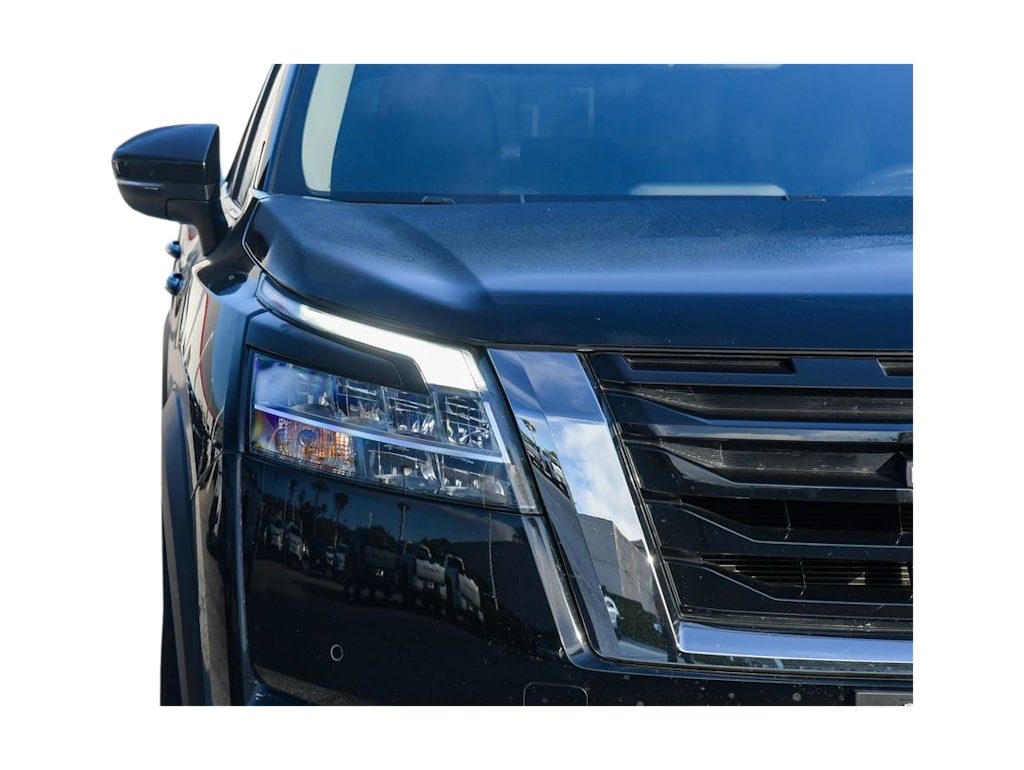 Thumbnail: 2023 Nissan Pathfinder - 18