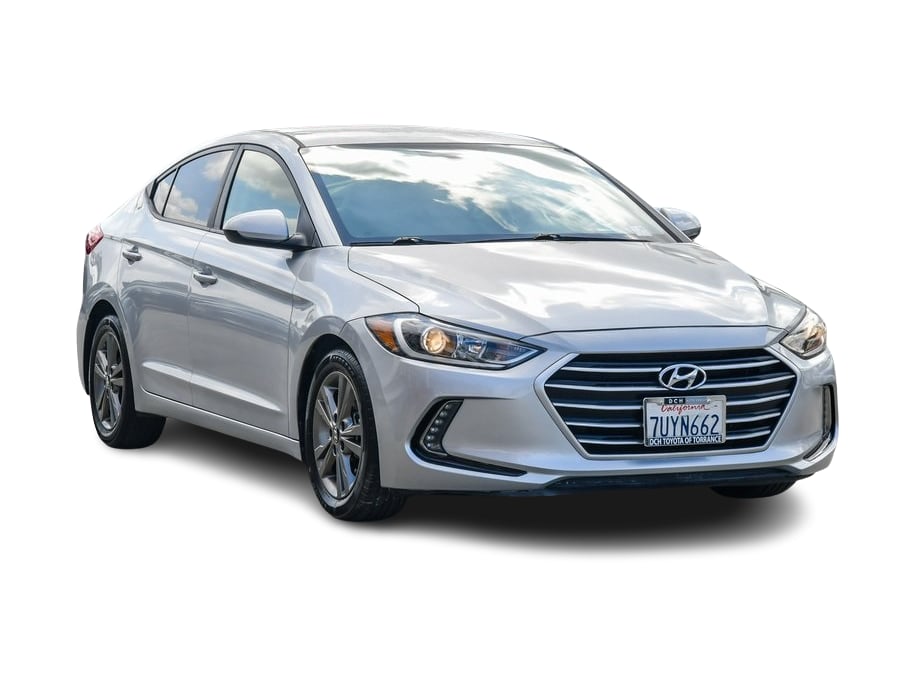 Thumbnail: 2017 Hyundai Elantra - 18