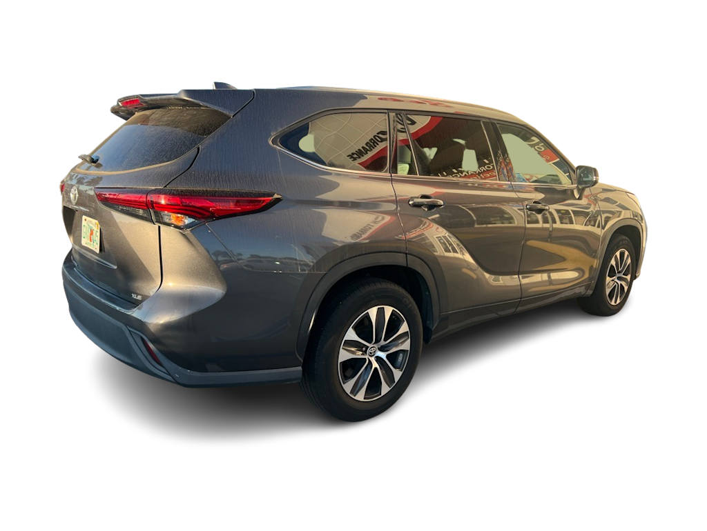 2021 Toyota Highlander XLE 9